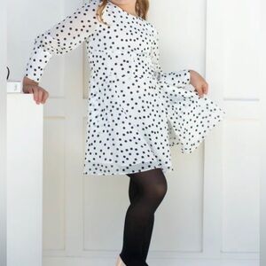 Girls Polkadot white dress 5yr old.